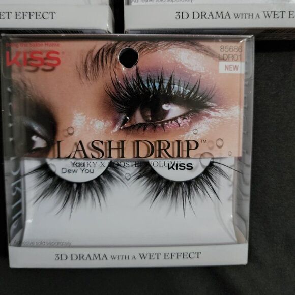 Kiss Lash Drip 3D Drama w/ Wet Effect Spiky & Boosted Lash Lot - Picture 3 of 6